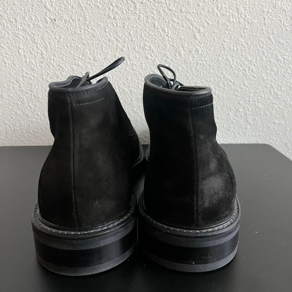 NIB Giorgio Armani Men\'s Black Suede Chukka Boots Size 11 Style X2M138 main image 11